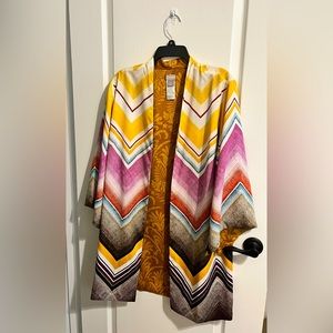 Gorgeous “Arizona” Chicos Kimono Jacket in Size 2R. Perfect for a special event
